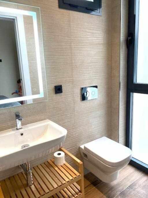 Deluxe Twobedroom Apartment Seville Downtown Exterior photo