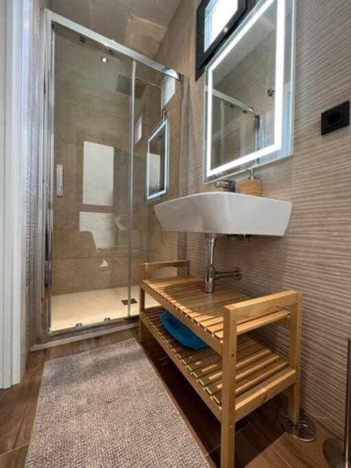 Deluxe Twobedroom Apartment Seville Downtown Exterior photo